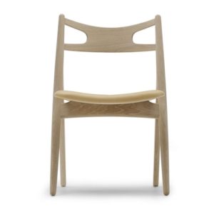 Hans J. Wegner CH29 savbukstolen