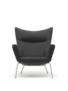 Hans J. Wegner CH445 Wingchair
