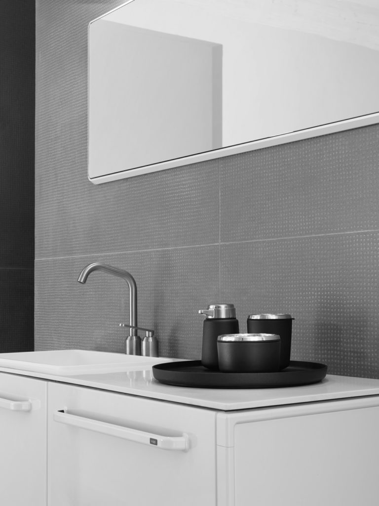 Vipp 9 Sæbedispenser