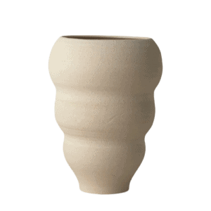 Hand Turned Vase Curved No. 60