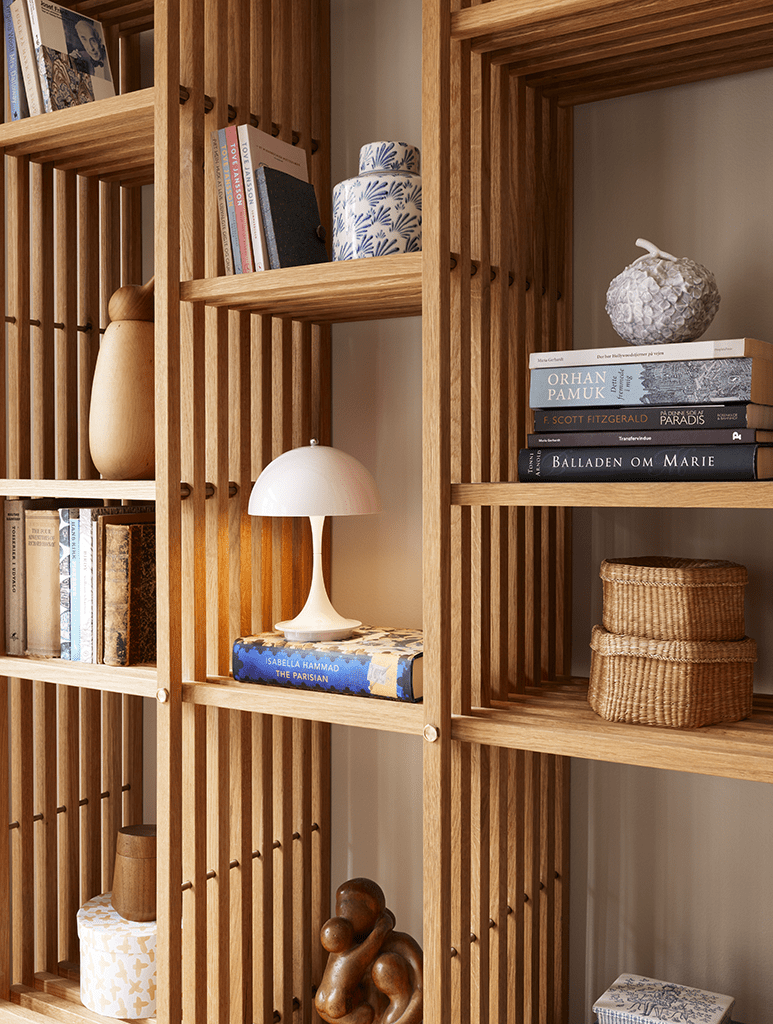 Panthella Portable Metal